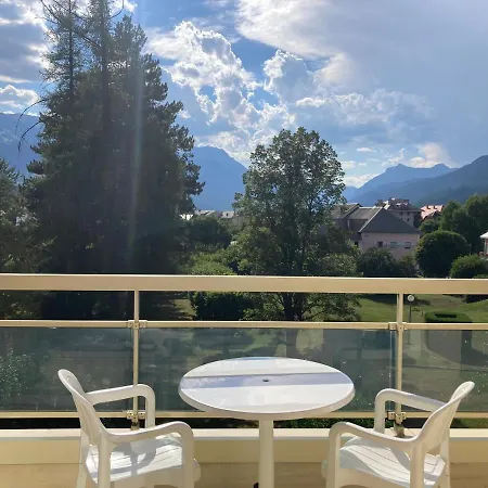 アパート Les Melezes 1 *